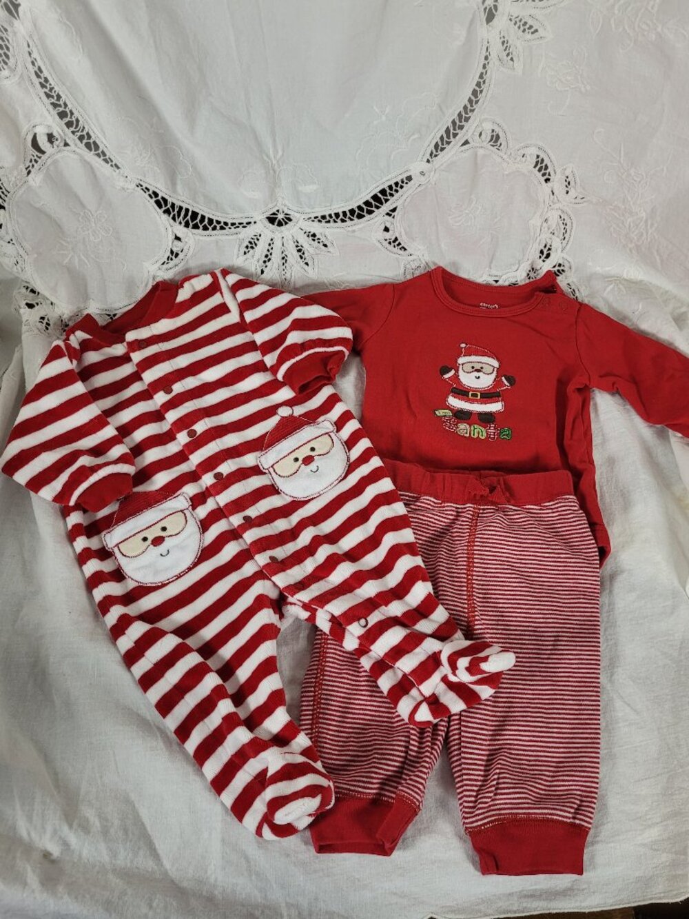 Carters 3Month Christmas One Piece and 2 Piece Outfits Unisex Santa Appliques